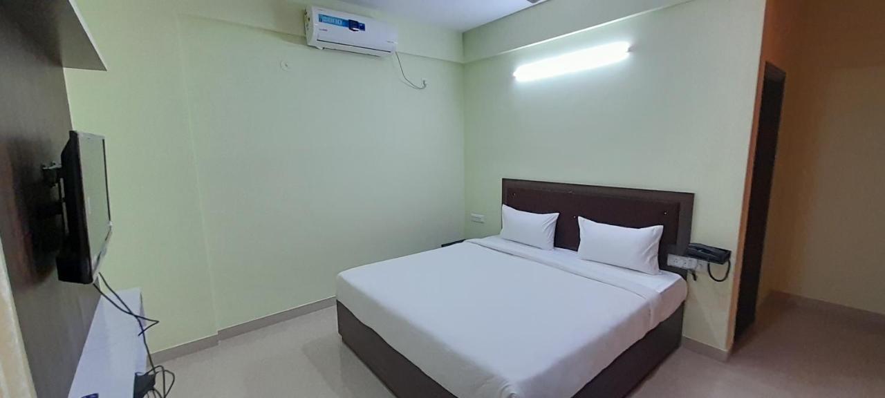 Redkey Inn Airport بنغالور المظهر الخارجي الصورة